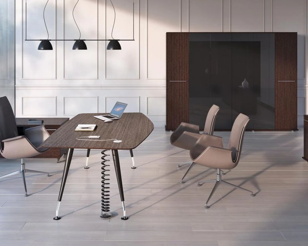 Кабинет руководителя Эмпорио / Emporio